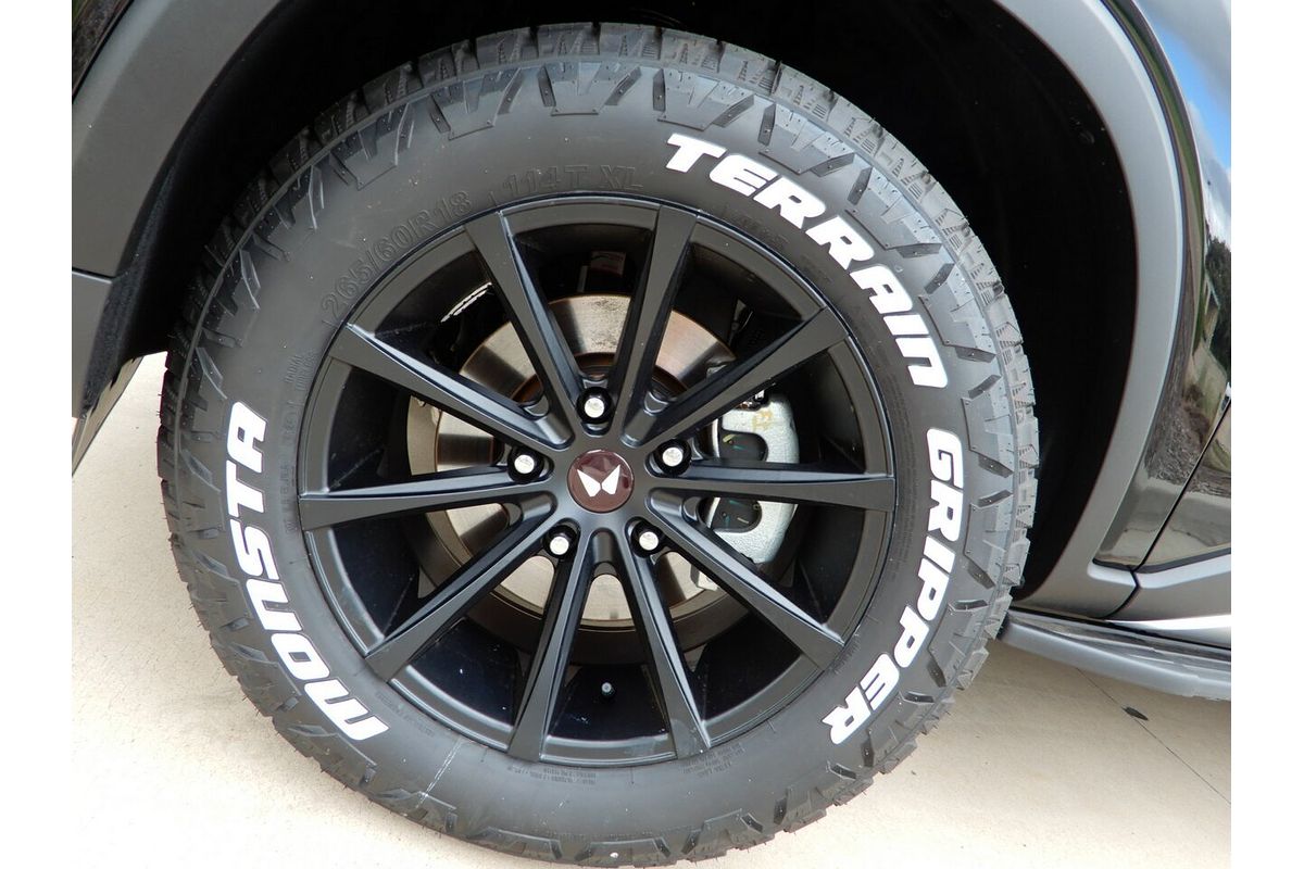 2025 Mahindra Scorpio Z8L
