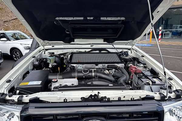 2023 Toyota Landcruiser Workmate Troopcarrier VDJ78R