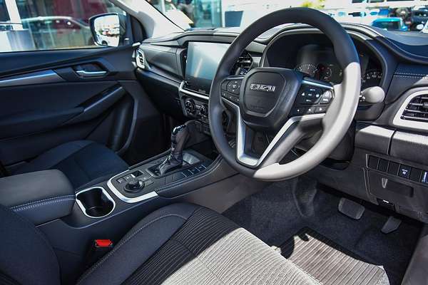 2025 Isuzu MU-X