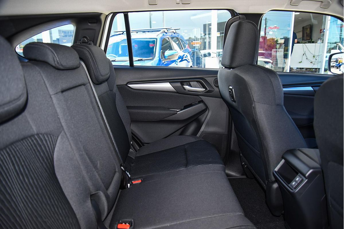 2025 Isuzu MU-X