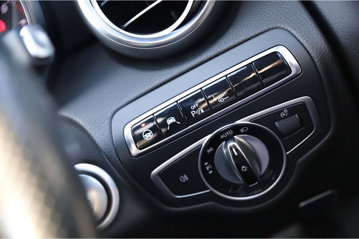 2016 Mercedes-Benz C-Class C250 W205