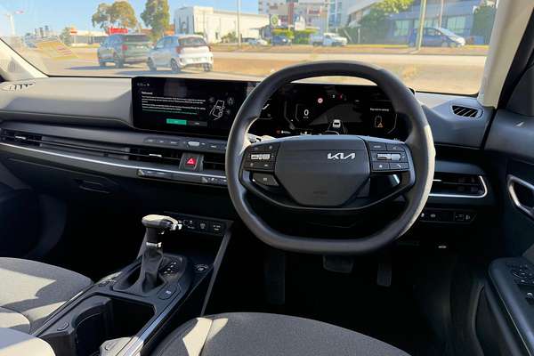2025 Kia K4 S CL4m