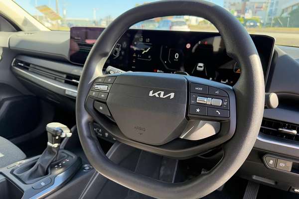 2025 Kia K4 S CL4m