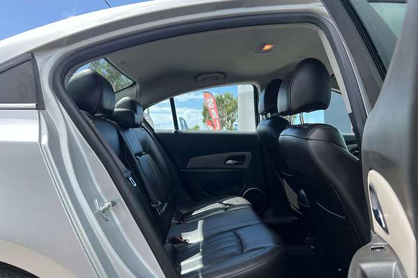 2015 Holden Cruze CDX JH Series II