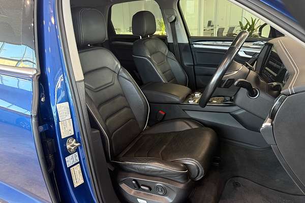 2019 Volkswagen Touareg 190TDI Launch Edition CR