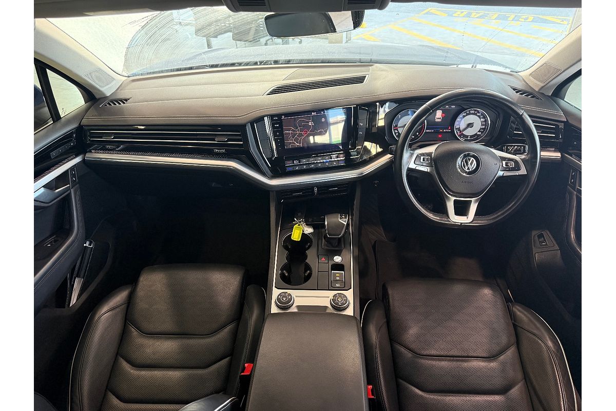 2019 Volkswagen Touareg 190TDI Launch Edition CR