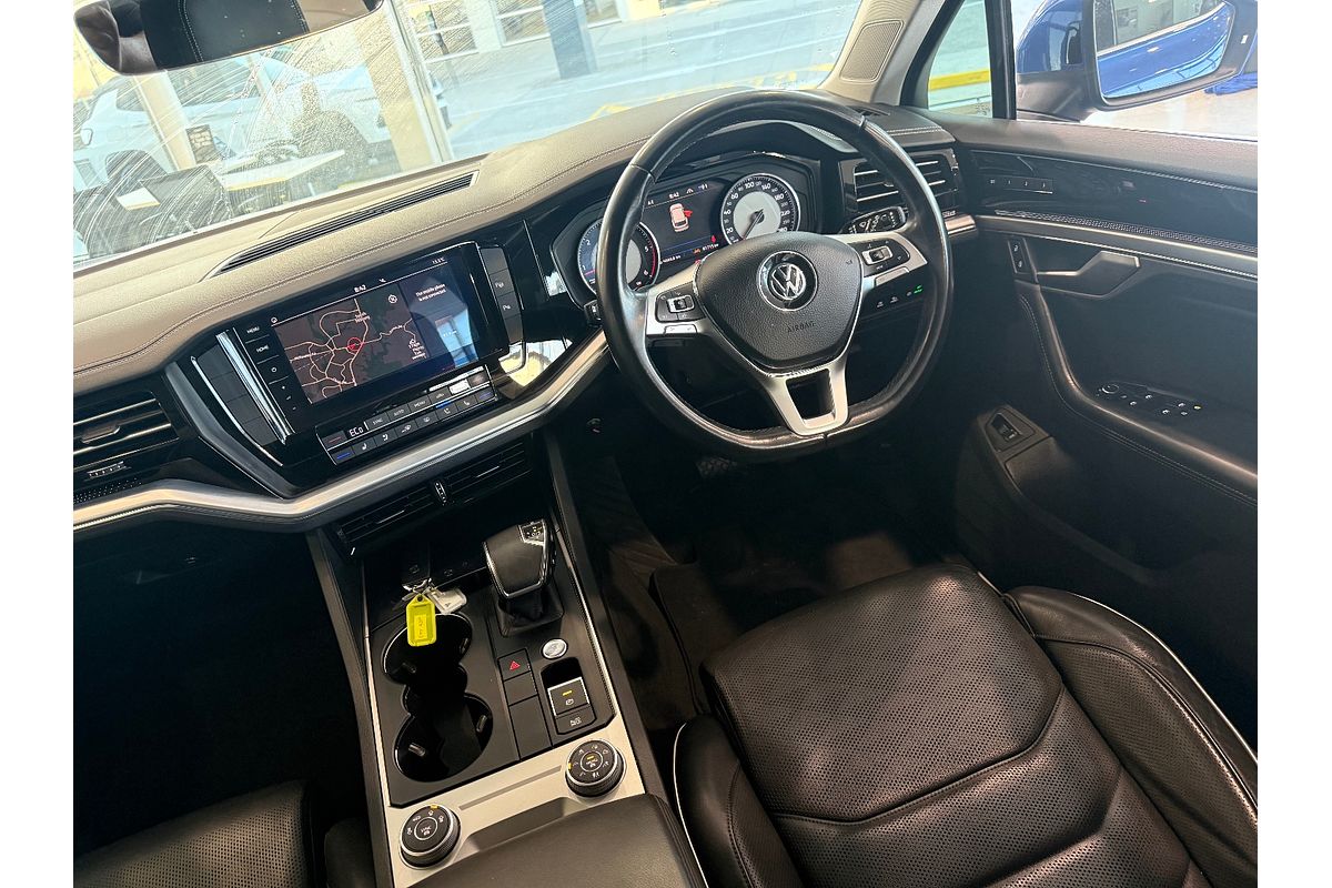 2019 Volkswagen Touareg 190TDI Launch Edition CR