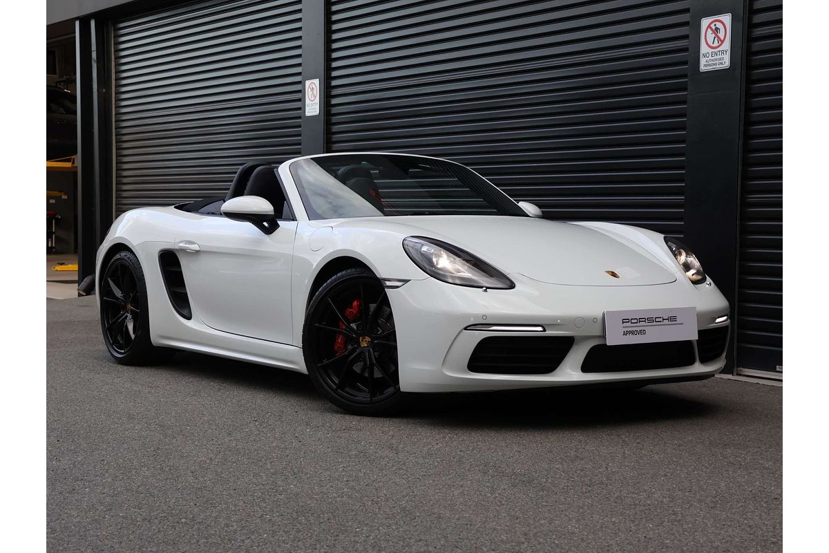 2016 Porsche 718 Boxster S 982