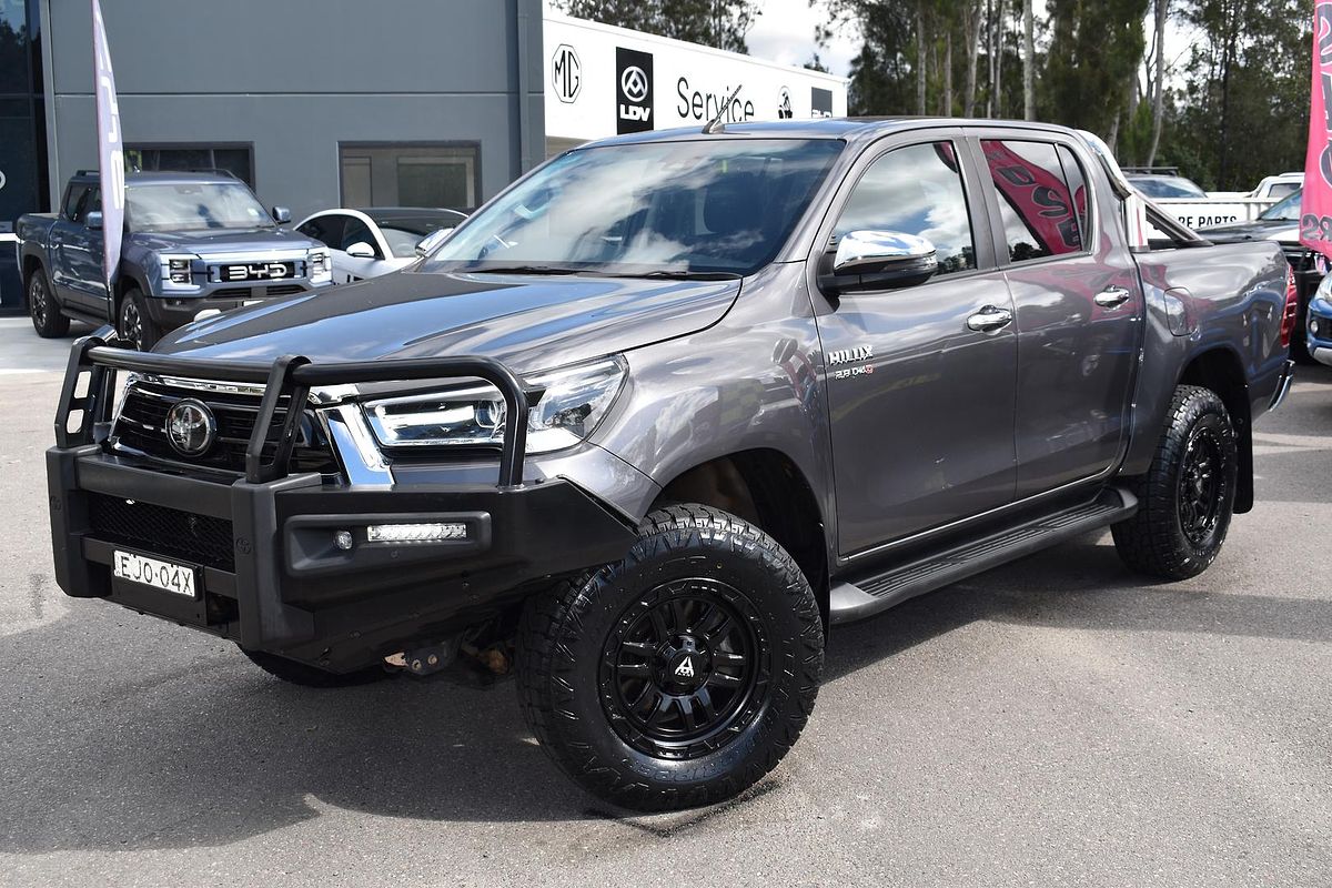 2020 Toyota Hilux SR5 GUN126R 4X4
