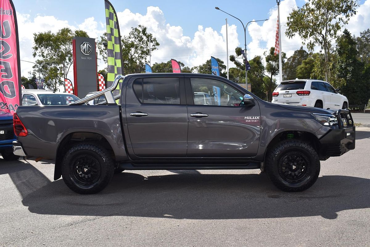 2020 Toyota Hilux SR5 GUN126R 4X4