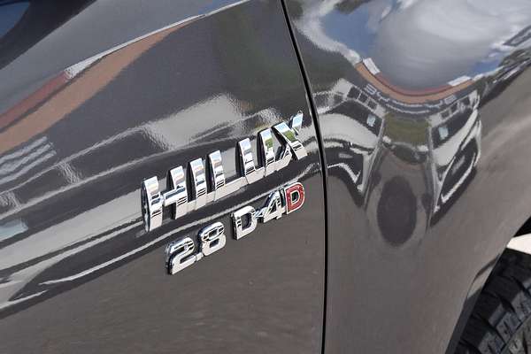 2020 Toyota Hilux SR5 GUN126R 4X4