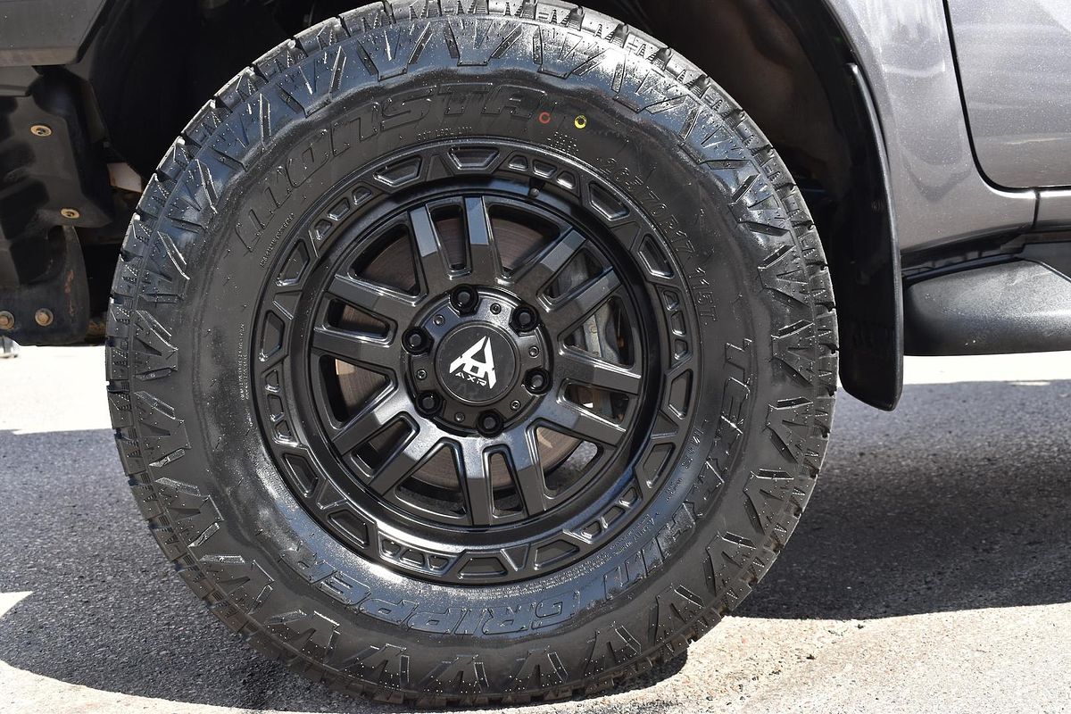 2020 Toyota Hilux SR5 GUN126R 4X4