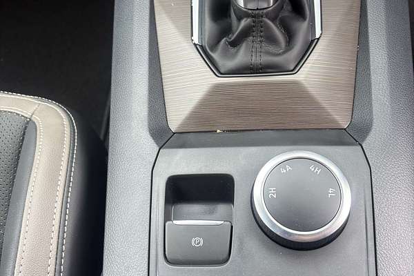 2024 Volkswagen Amarok TDI600 Style NF 4X4