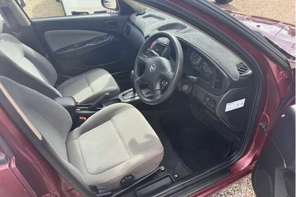 2003 Nissan Pulsar ST N16
