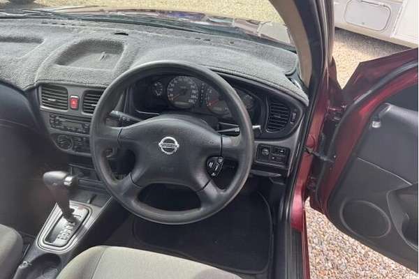 2003 Nissan Pulsar ST N16