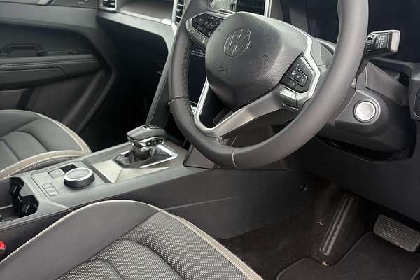 2024 Volkswagen Amarok TDI600 Style NF 4X4
