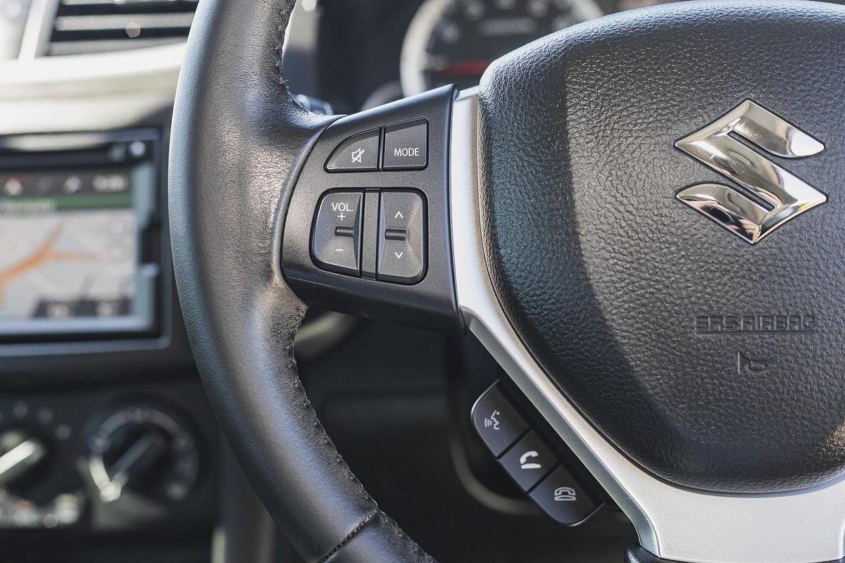 2015 Suzuki Swift GL FZ