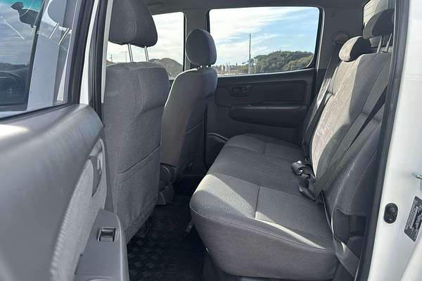 2013 Toyota Hilux SR KUN26R 4X4