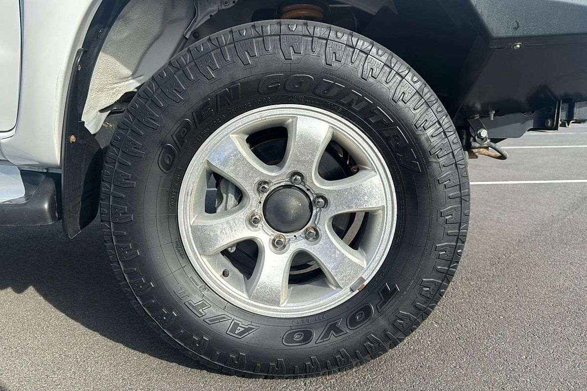 2013 Toyota Hilux SR KUN26R 4X4
