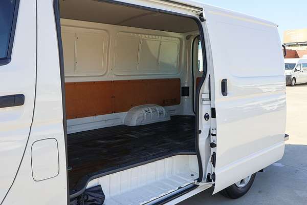 2018 Toyota Hiace KDH201R LWB