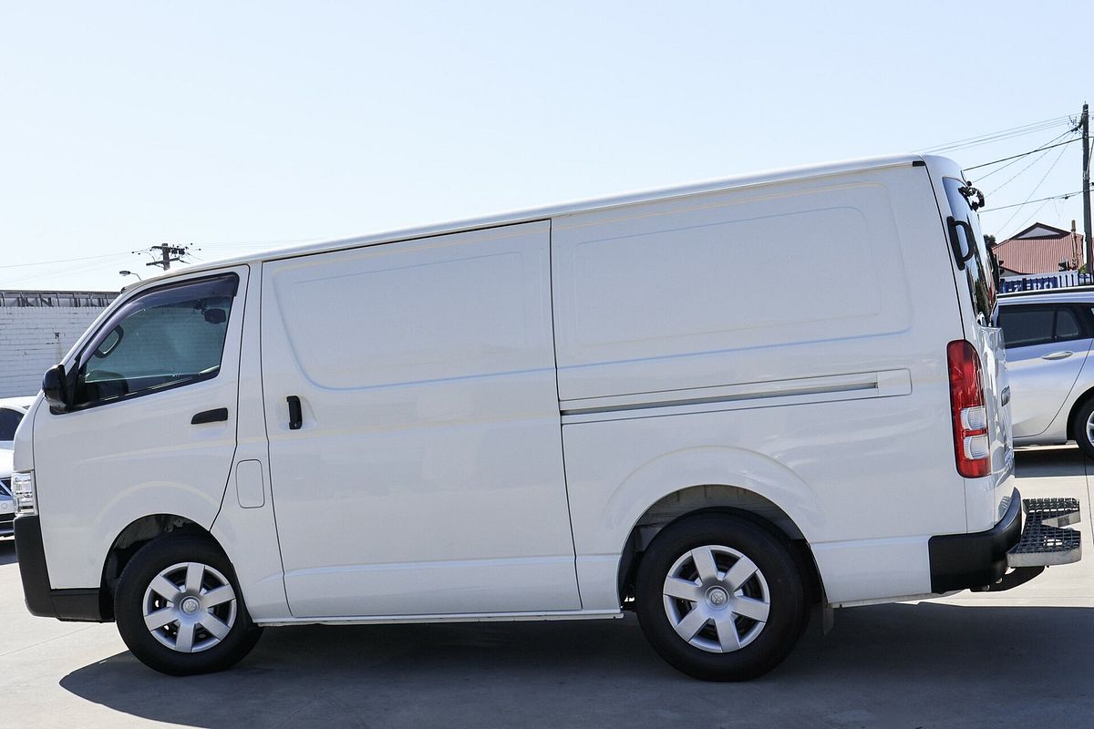 2018 Toyota Hiace KDH201R LWB