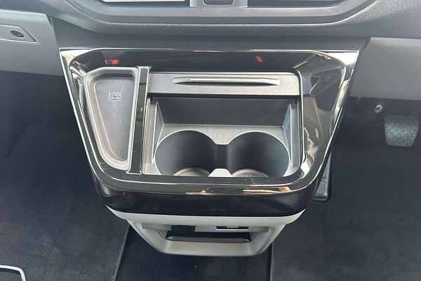 2024 Ford Tourneo Active AV SWB