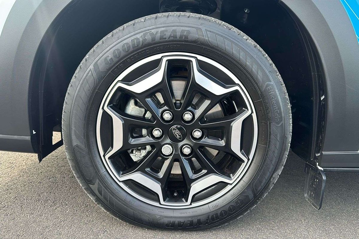 2024 Ford Tourneo Active AV SWB