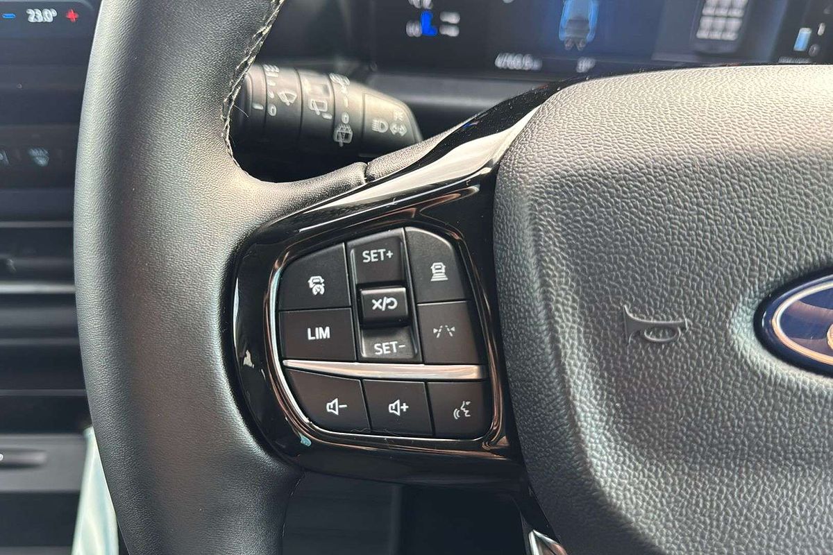 2024 Ford Tourneo Active AV SWB