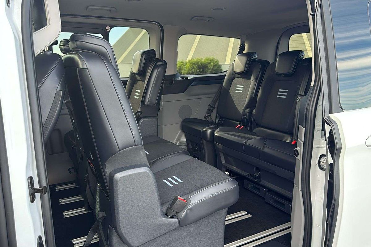 2024 Ford Tourneo Active AV SWB