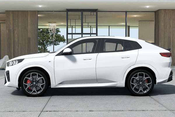 2025 BMW X2 xDrive20i M Sport U10