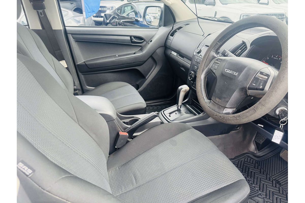 2015 Isuzu D-MAX SX High Ride Rear Wheel Drive