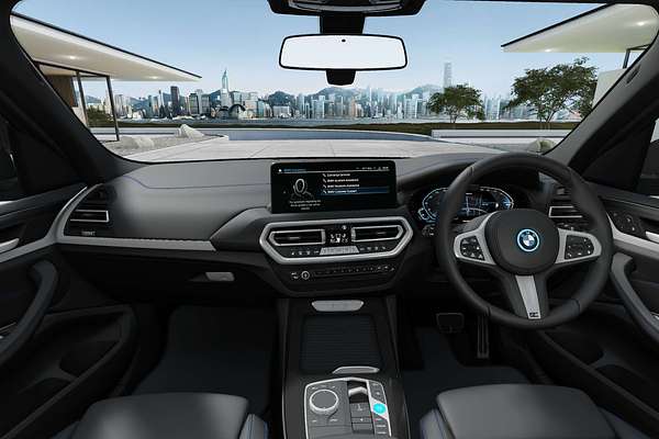 2025 BMW iX3 M Sport G08