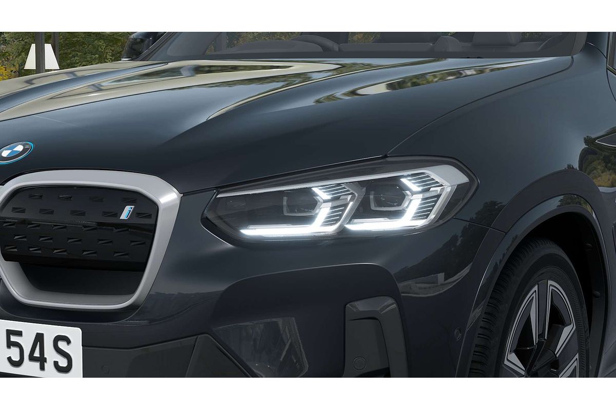 2025 BMW iX3 M Sport G08