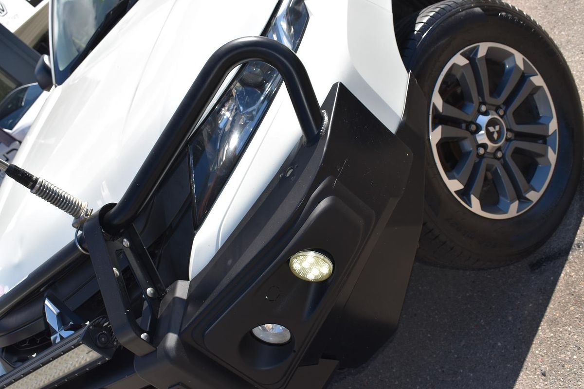 2019 Mitsubishi Triton GLX MR 4X4