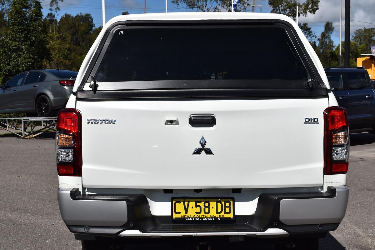 2019 Mitsubishi Triton GLX MR 4X4