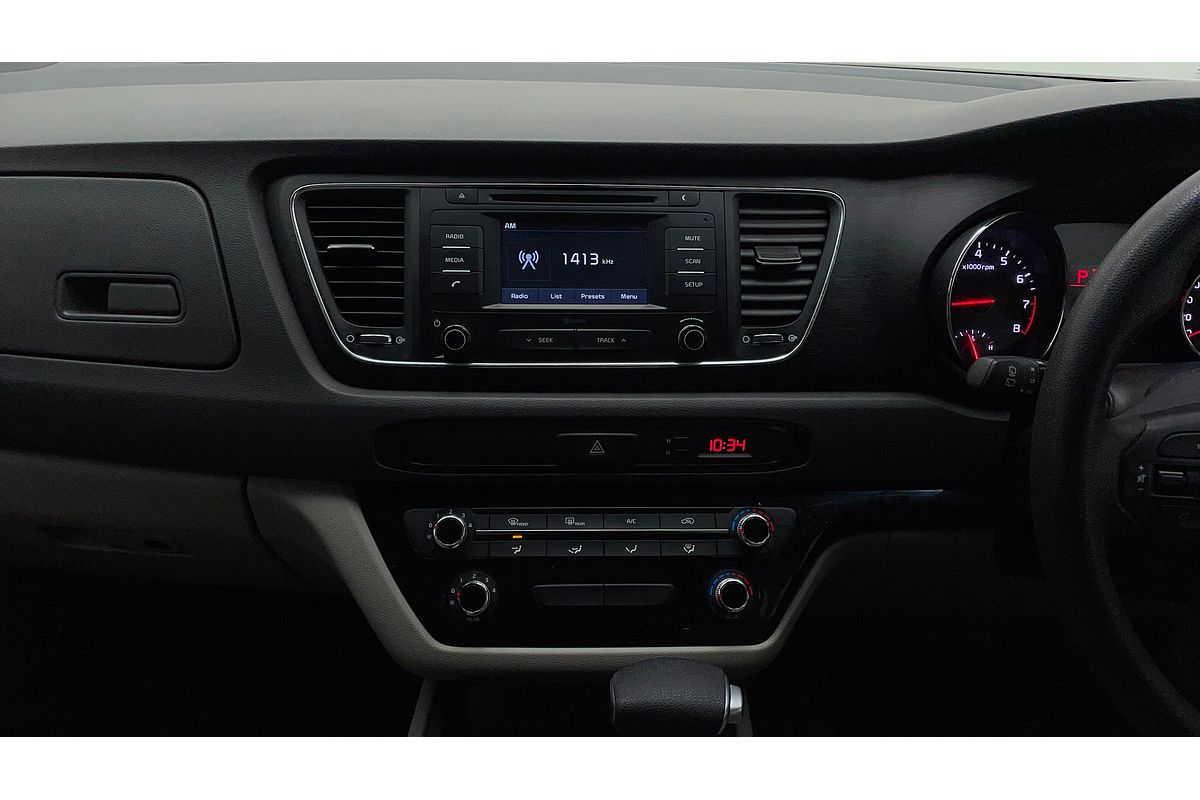 2017 Kia Carnival S YP