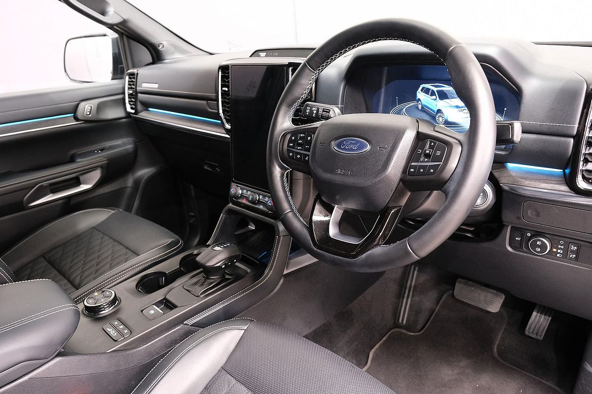2024 Ford Everest Platinum