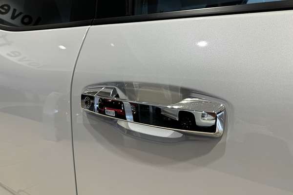 2024 Mitsubishi Triton GLS MV 4X4