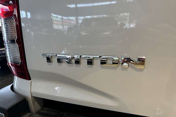 2024 Mitsubishi Triton GLS MV