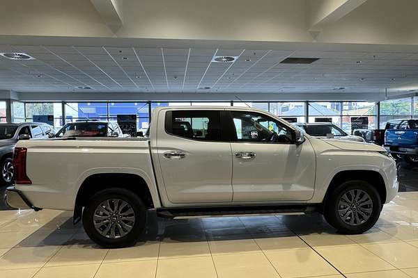 2024 Mitsubishi Triton GLS MV 4X4