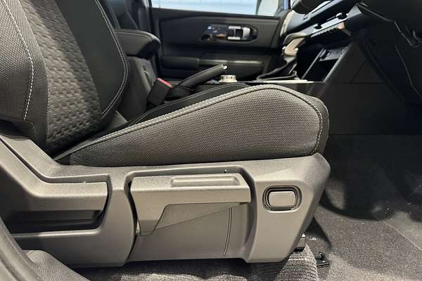 2024 Mitsubishi Triton GLS MV 4X4