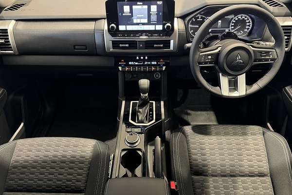 2024 Mitsubishi Triton GLS MV 4X4