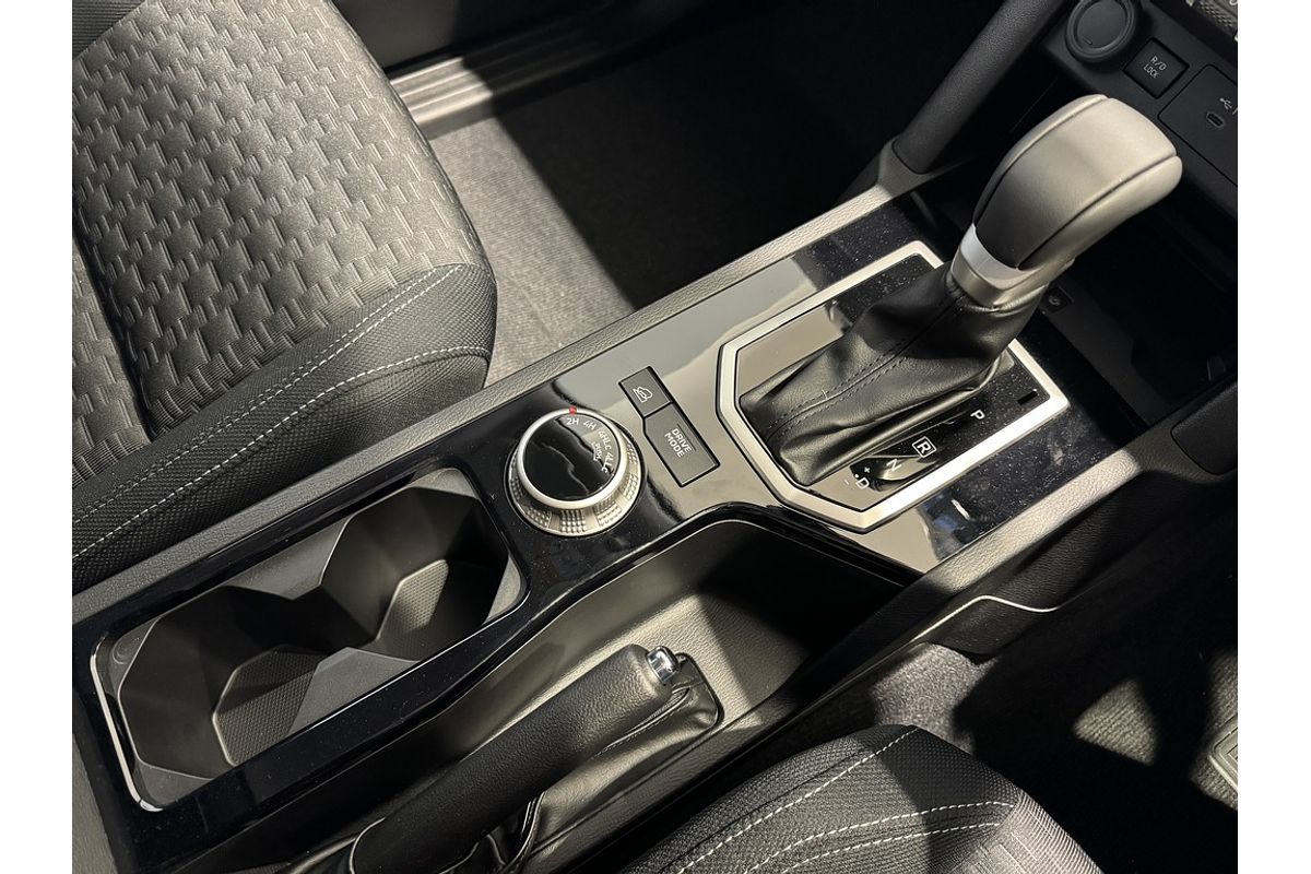 2024 Mitsubishi Triton GLS MV 4X4