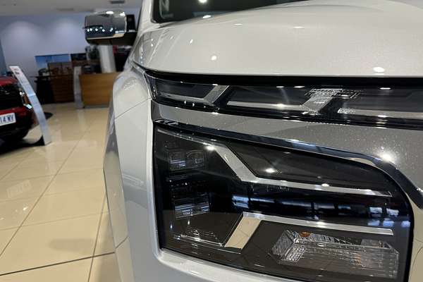 2024 Mitsubishi Triton GLS MV