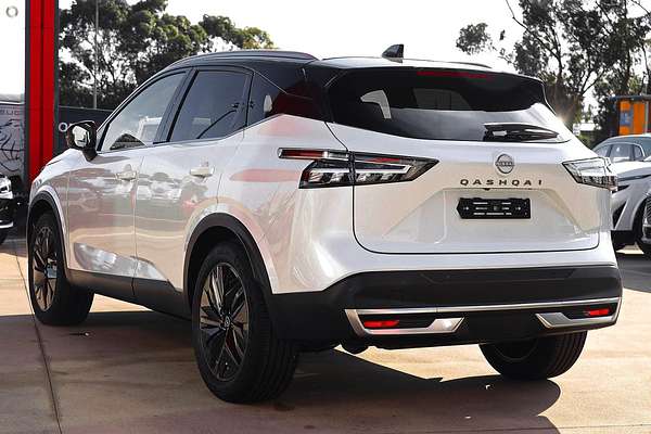 2025 Nissan QASHQAI Ti J12