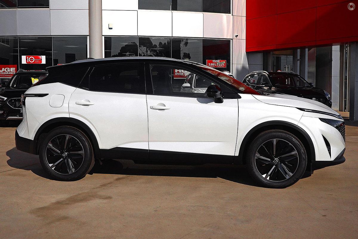 2025 Nissan QASHQAI Ti J12