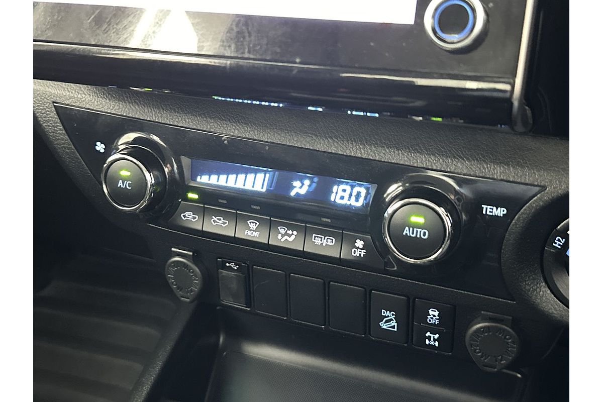 2020 Toyota Hilux SR5 GUN126R 4X4