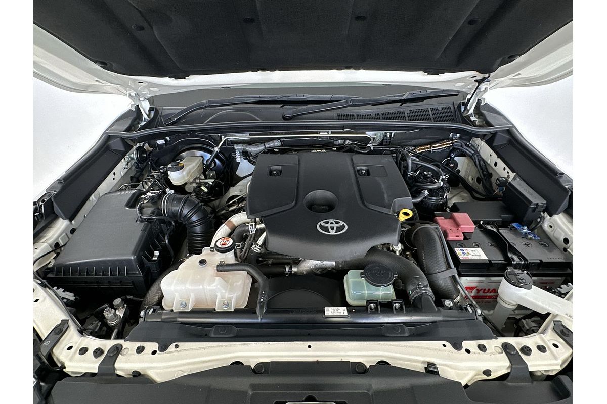 2020 Toyota Hilux SR5 GUN126R 4X4