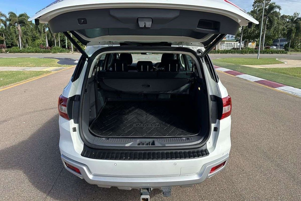 2016 Ford Everest Trend UA
