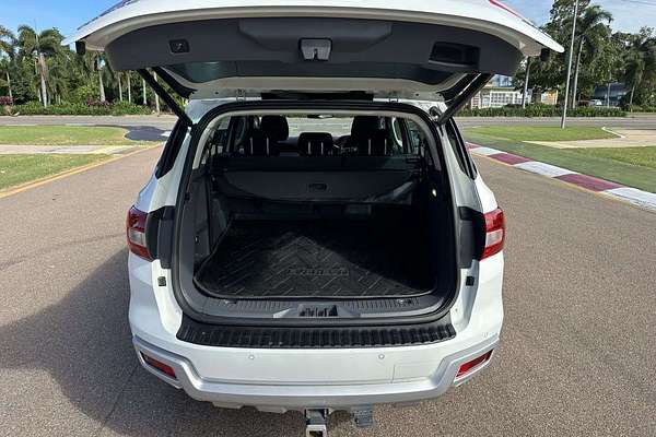 2016 Ford Everest Trend UA